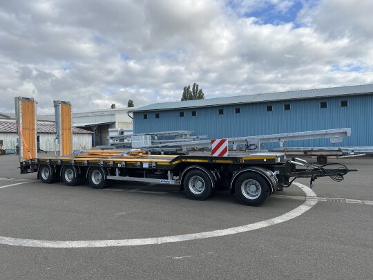 Przyczepy niskopodwoziowe z&nbsp;obrotnicą